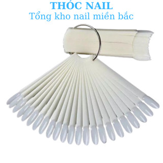 Móng que tròn