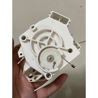 van xả máy giặt Sharp trắng