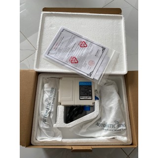 Vòi chậu labo cảm ứng