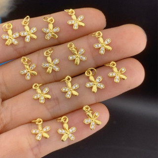BST Charm Hoa treo xuyến chi - Hoa Ngôi sao treo và Nhiều hoa treo khác v.àng 10 kara Au cho shop Pro mix vòng