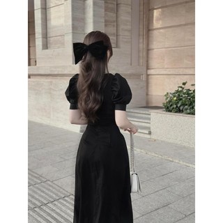 ĐẦM CỔ VUÔNG THUN GÂN PHỐI NÚT BIGSIZE