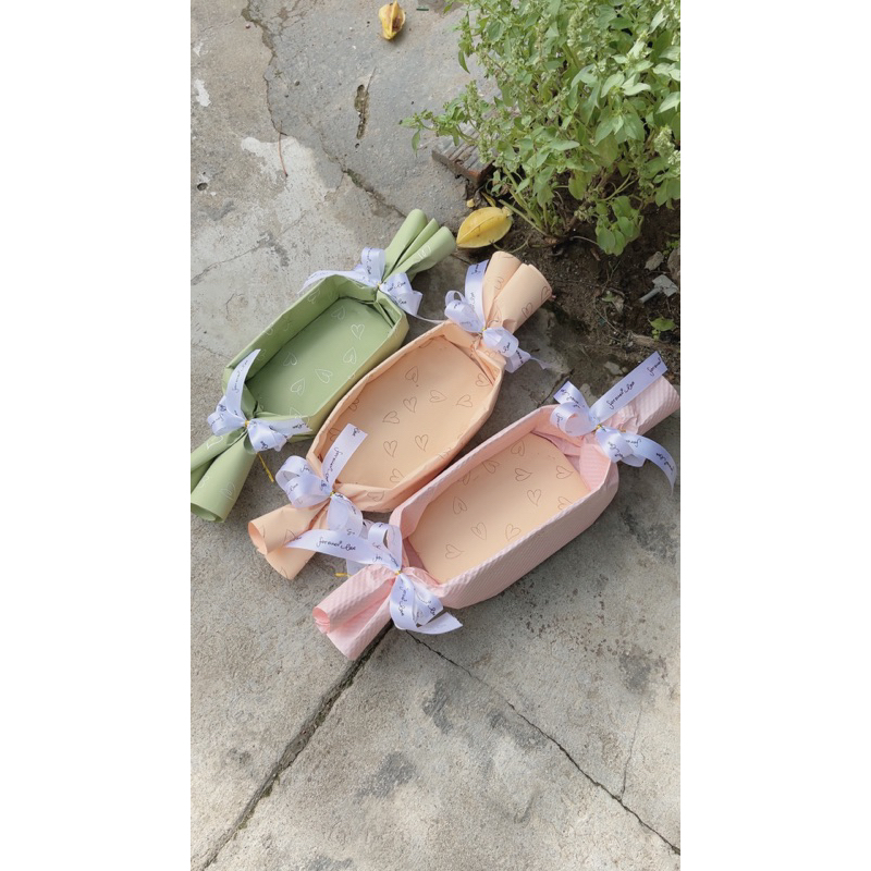 khay đựng bánh kẹo