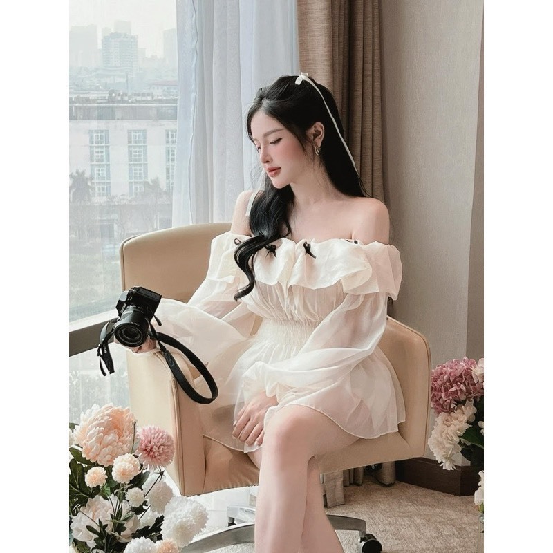 Áo Trễ Vai Tơ Mềm Siêu Bánh Bèo Gắn Nơ Đen Bo Chun Eo | BigBuy360 - bigbuy360.vn