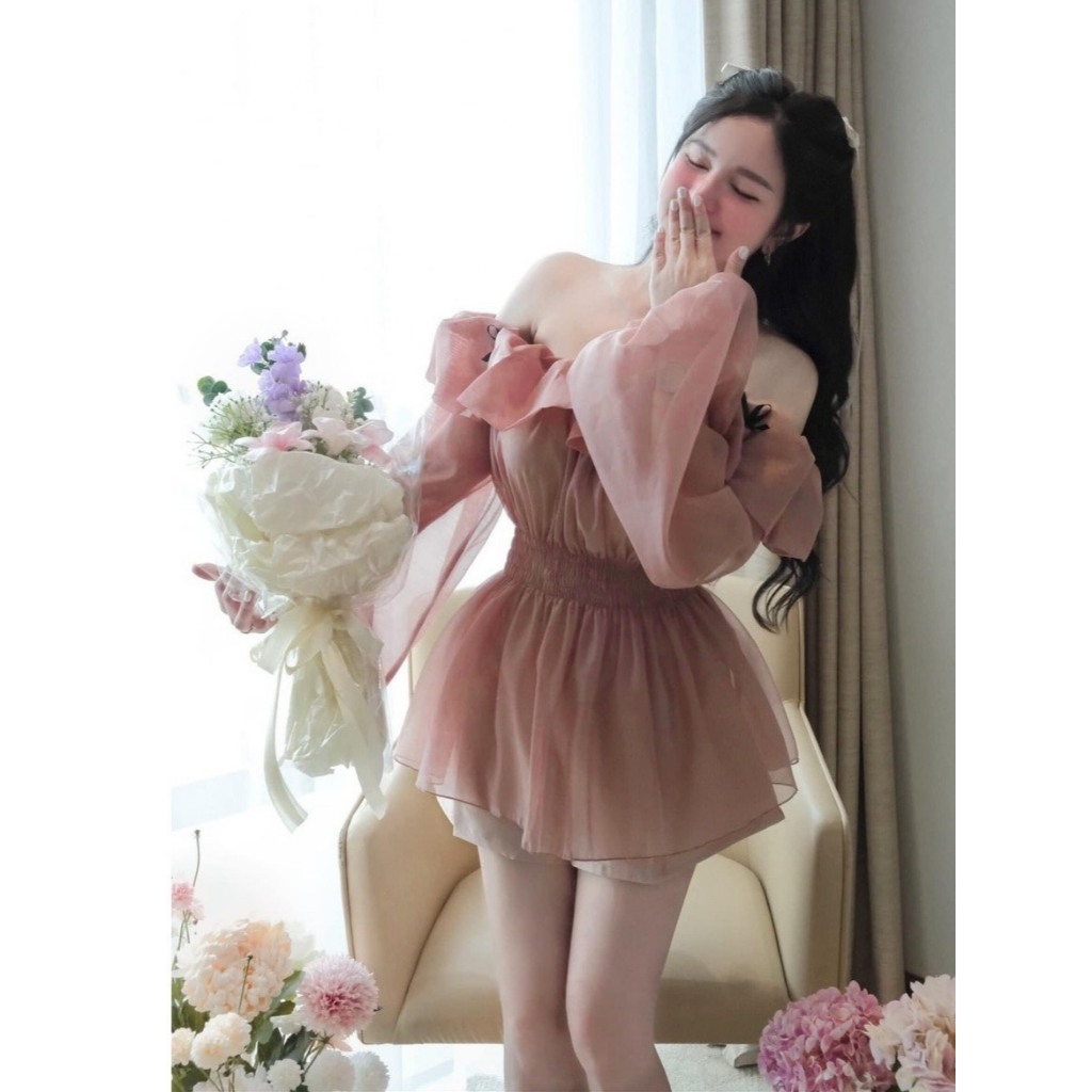 Áo Trễ Vai Tơ Mềm Siêu Bánh Bèo Gắn Nơ Đen Bo Chun Eo | BigBuy360 - bigbuy360.vn