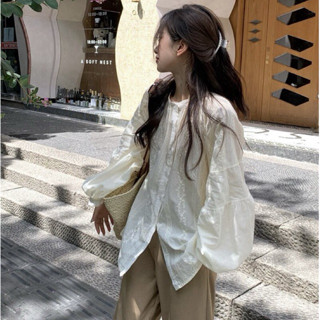 [ẢNH THẬT] SẴN Áo sơ mi cổ tròn màu trắng be phối hoa basic màu trơn dài tay dáng suông rộng Hàn Quốc nữ sinh công sở