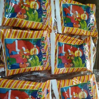 Bịch 50 gói mì tôm trẻ e viefo ngon mê ly