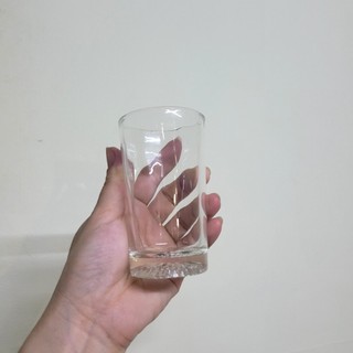 1 ly uống rượu vodka , ly óng f8 140ml , ly uống cafe