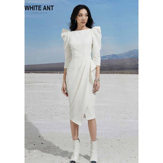 Đầm Trắng Dáng Ôm Nữ WHITE ANT Thiết Kế Cổ Thuyền Tay Bồng, Chất Cotton Organic Cao Cấp 120402003