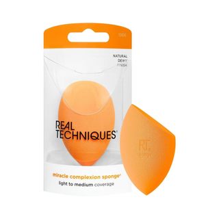 Mút trứng cam Real Techniques