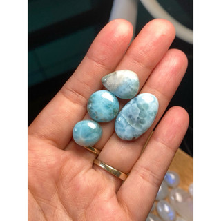 Đá Larimar mài cabochon - Đá thiên nhiên Dominica
