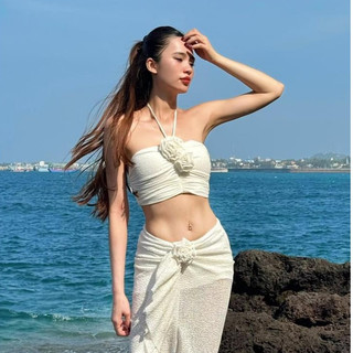 Sét bikini 3 món trắng đính hoa chất liệu ren xốp - Maxingoclan