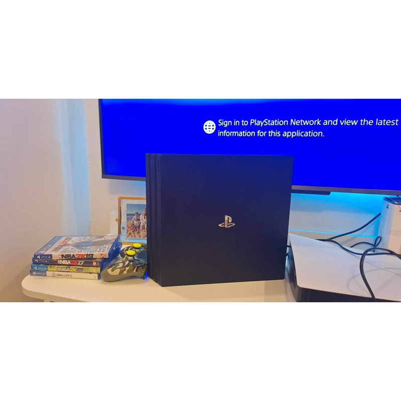 Máy PS4 Pro 1TB Likenew 99% | BigBuy360 - bigbuy360.vn