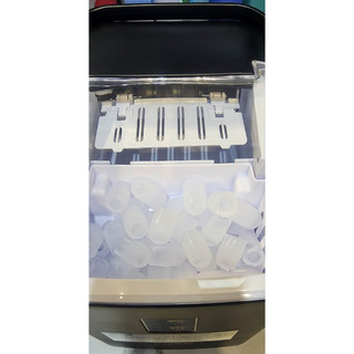 Máy làm đá CASO IceChef Compact - Nhập Đức
