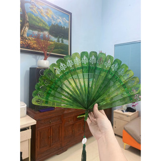 Quạt sừng Hầu Đồng