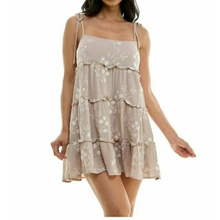 (Size L) Đầm dây thêu xuất dư, Speechless