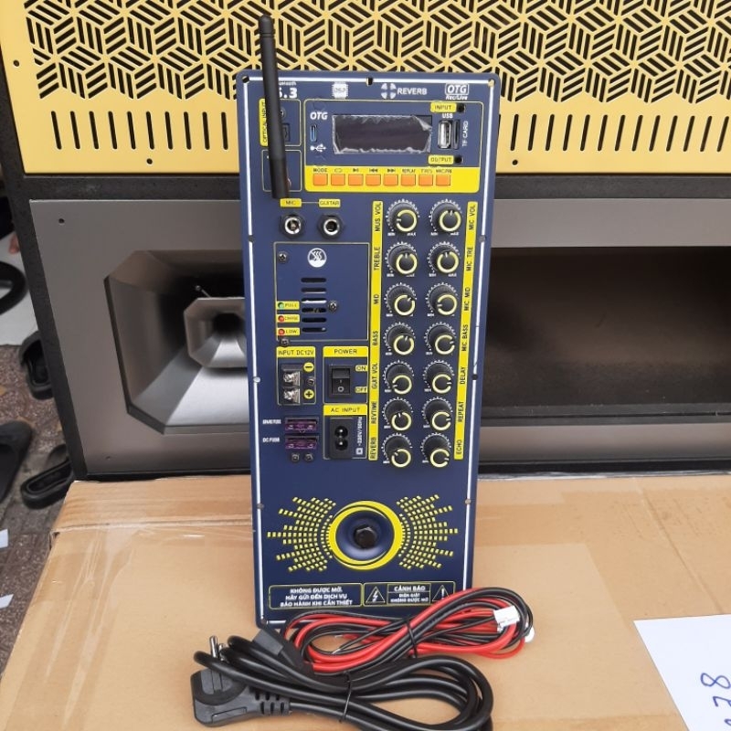  Bo công suất loa kéo V30_300W Kích Thước 14,5cm × 35cm 