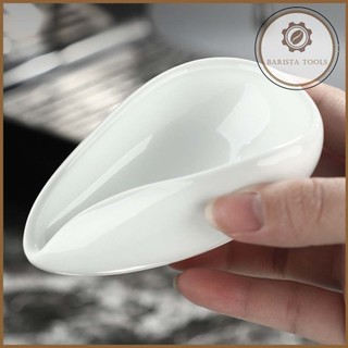 Cốc đong  hạt cà phê bằng sứ miệng dáng lê