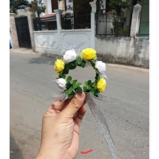 Vòng hoa đeo tay chụp kỉ yếu, múa hát ,sự kiện
