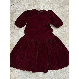 Váy nhung đỏ babydoll tay bồng