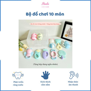 Bộ đồ chơi xúc xắc gặm nướu cao cấp Hinata BDC26 an toàn cho bé (tặng hộp đựng vệ sinh tùy đợt)