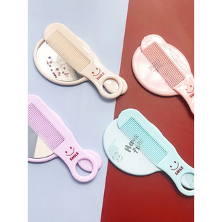 Gương soi kèm lược