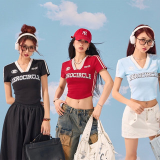 Áo Phông Cổ Tim Dáng Lửng hot trend 2024