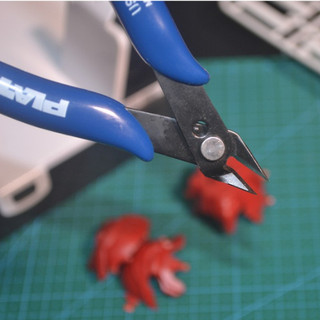 Kìm cắt Dụng Cụ Gundam