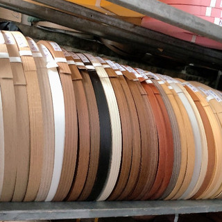 Nẹp gỗ nẹp chỉ nhựa pvc dán cạnh, nẹp nhựa giả gỗ các màu -giá tính cho 1m dài
