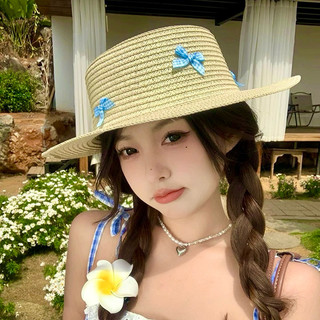 Mũ cói vành ngang đính nơ nhỏ xinh xắn