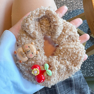 Dây buộc tóc scrunchies có gắn charm Capybara