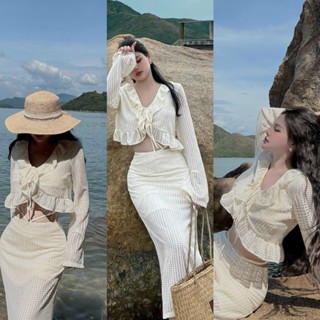 Set dồ đi biển đi du lịch áo crop tay dài buộc nơ mix chây váy chữ A chất len ren xinh đẹp D315