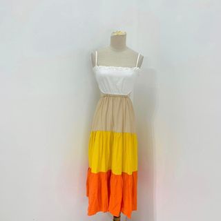 Đầm dây maxi M.IN.E .