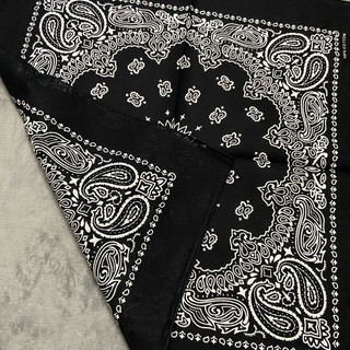 Bandana hoạ tiết
