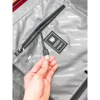 Vali kéo nhựa Samsonite AZIO