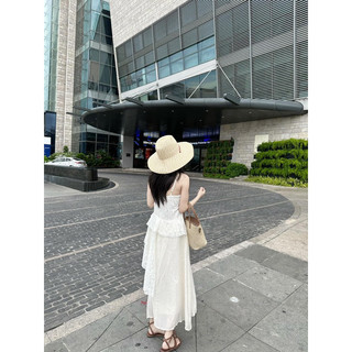 Đầm dây tầng be [Hình thật]