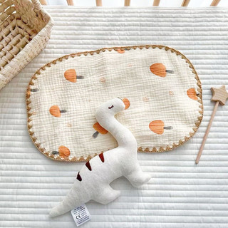 Gối xô muslin 10 lớp cho bé sơ sinh nền kem mềm mại thoáng mát thấm hút mồ hôi