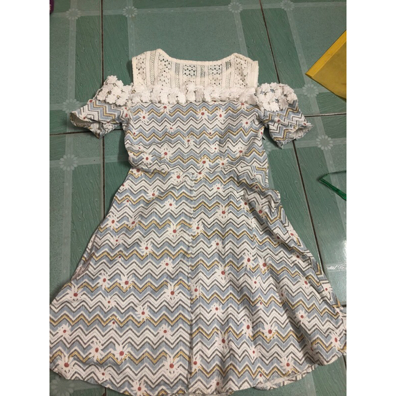 Pas đồng giá váy đầm cho bé 3-4 tuổi