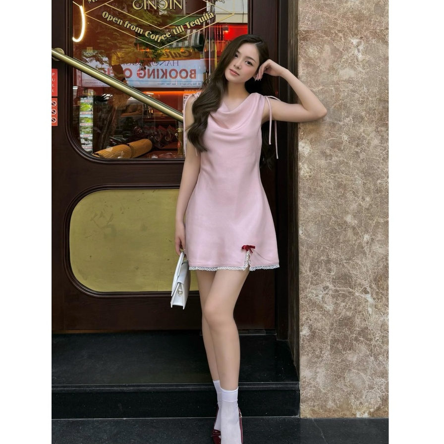 Đầm Hồng Cổ Đổ Đính Nơ Tiêu Thư Xinh Xắn - Hannie Store