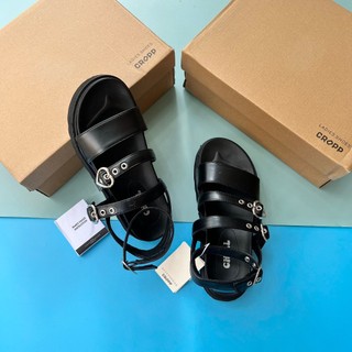 Giày Sandal Nữ Hot Nhất 2024