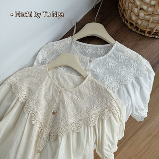 Áo thô boy hoa cổ phối viền ren
