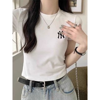 Áo thun Baby Tee nữ MLB NY basic form vừa siêu tôn dáng chất liệu 100% cotton 250GSM Local Brand GUU - BB07