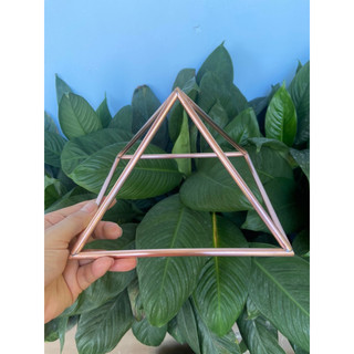 Kim Tự Tháp Đồng đỏ nguyên chất 18cm