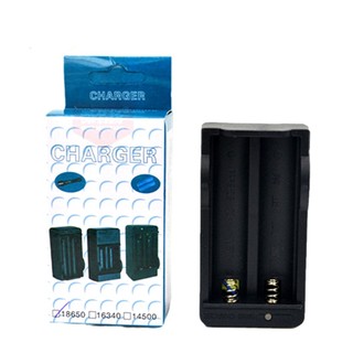 Bộ sạc 2 pin 18650 cắm trực tiếp 220v