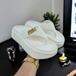 Dép xỏ ngón, dép tông nữ đi biển đế cao 5cm tôn dáng thời trang dễ phối đồ sang xịn mịn D7705