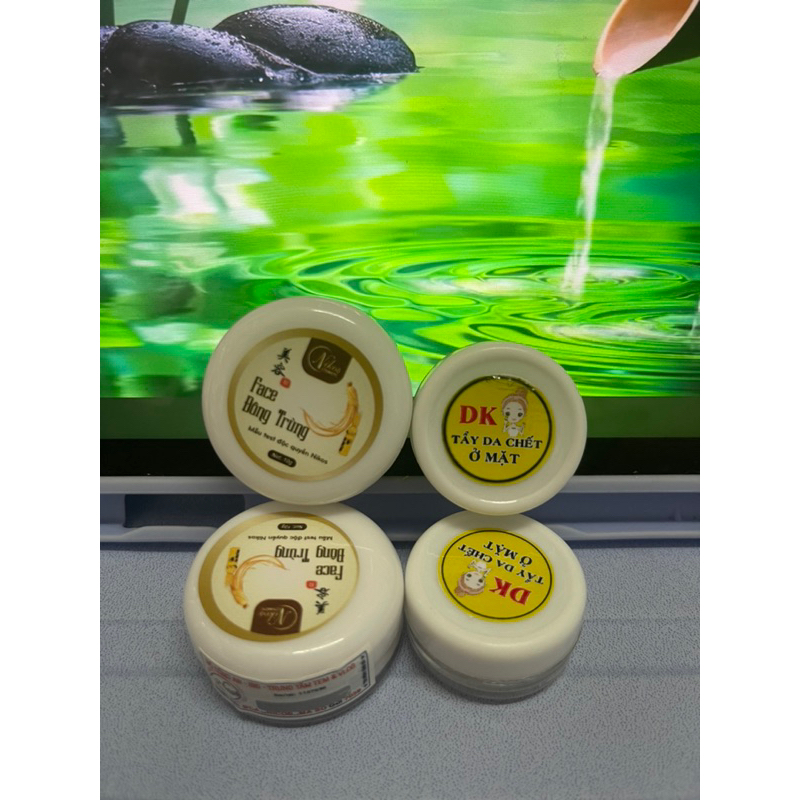 COMBO 2 FACE KEM ĐÔNG TRÙNG tặng (2 tẩy da mặt )