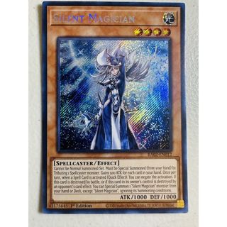 Lá bài thẻ bài Yugioh Silent Magician - super Ultra Rare - Tặng bọc bài nhựa bảo quản