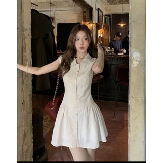VÁY TAY LIỀN XOÈ SƯỜN Thiết kế độc đáo, đơn giản nhưng cuốn hút, lên đồ gọn mà sang lắm