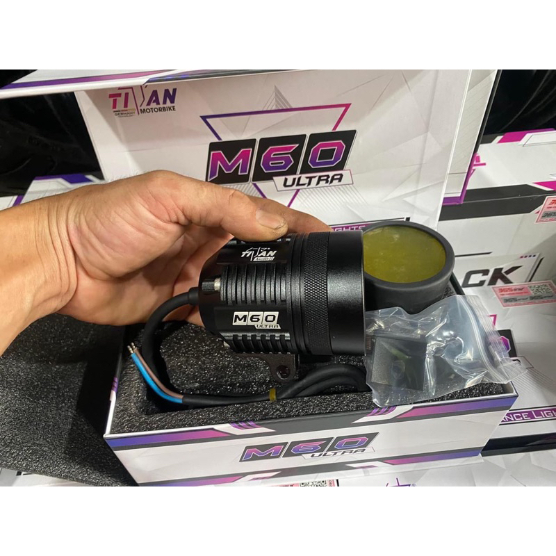 Đèn trợ sáng M60 TitanBlack chính hãng.