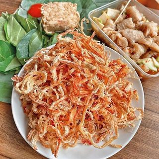Khô mực xé sợi hấp cốt dừa