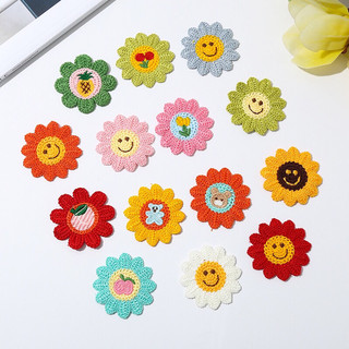 Sticker, miếng vá sửa chữa, miếng vá trang trí khâu, may lên quần áo rách, trang trí khăn, túi, ..(Bộ hoa nhị hình)